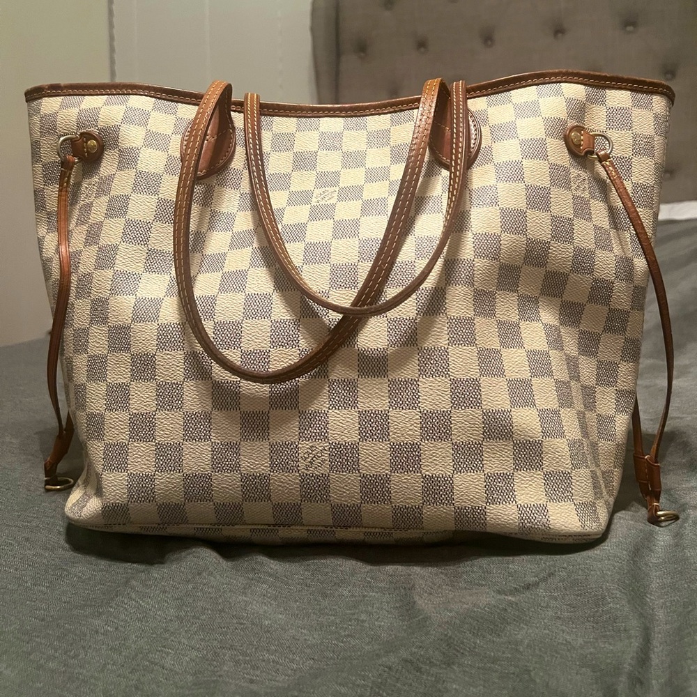Authentic Louis Vuitton Neverfull MM Damier azur